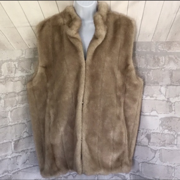 Fabulous Furs Jackets & Blazers - Vintage Donna Salyers Fabulous Fur
